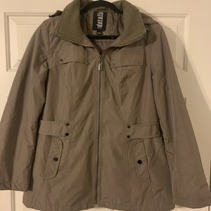 Details International Coat